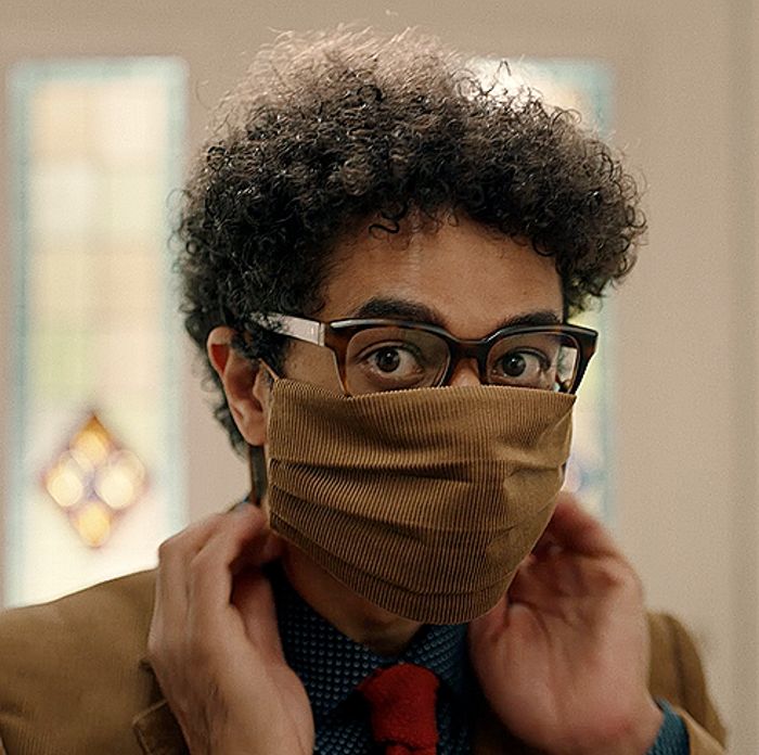 Rob Bovington's ad-campaign for government muzzle-wearing